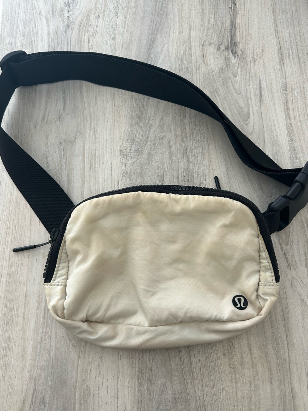 lululemon white and Black Belt Bag